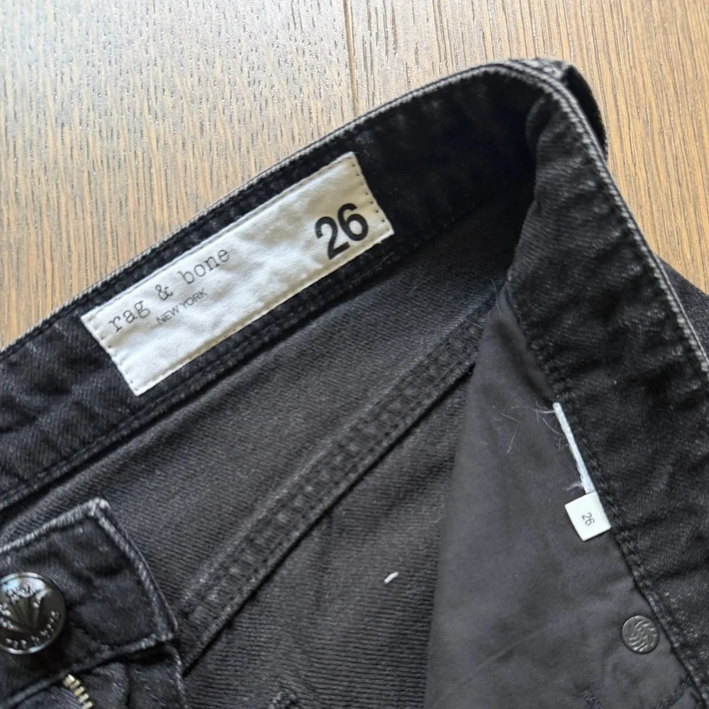 Rag & Bone Featherweight Logan Wide leg mid Jeans - Picture 9 of 12
